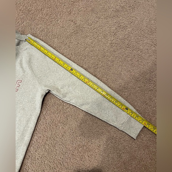 AMERICAN EAGLE OUTFITTERS Jegging Fit Crewneck Sweatshirt - Picture 6 of 9